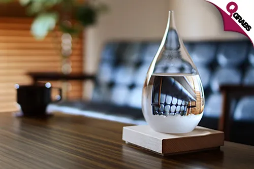 From QR129, Combine Modern Style & Cool Functionality with Unique Glass Artwork with Weather Forecasting - Perfect for Tabletops, Desks & More! (Up to QR718 Value)